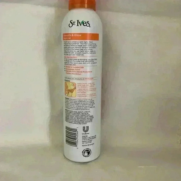 Rare St. Ives Smooth & Glow Apricot Hydration Spray Lotion 6.5 FL Oz - Picture 2 of 3